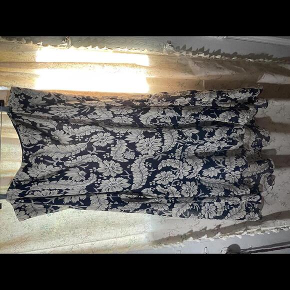 Lauren Ralph Lauren Dresses & Skirts - Lauren Ralph Lauren Silk Midi Floral Skirt 18 W
